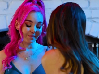 Lesbians Aaliyah Love And Madi Meadows Pleasuring Mutually