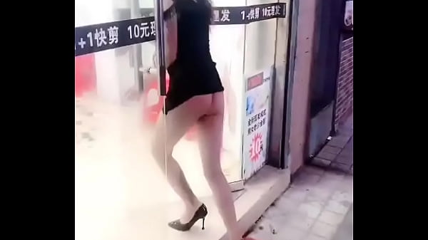 Bottomless into the Barber Shop