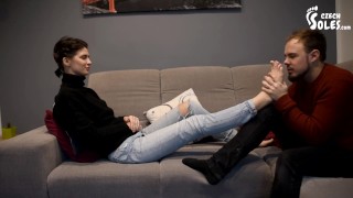 Nikola’s first foot worship in her life! (foot fetish, sexy feet, bare feet, czech soles,young feet)