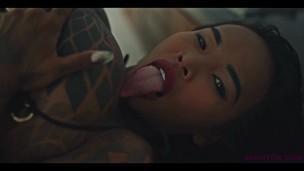 Sanktor – Yakudza Tattooed Babe Is Teasing