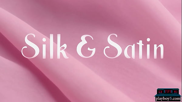 All natural American MILF babe Bryona Ashly solo striptease for Playboy