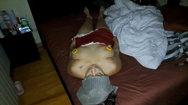 Horny Housewife Sucks Unknown Guy, Gets Creamy Pussy and Eats Her Cum