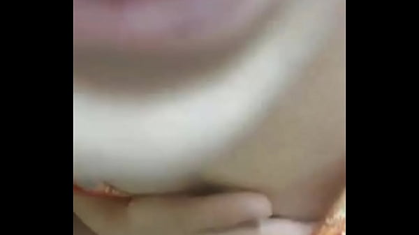 粉墨人生-少妇自慰太爽了骚逼里流出好多淫水