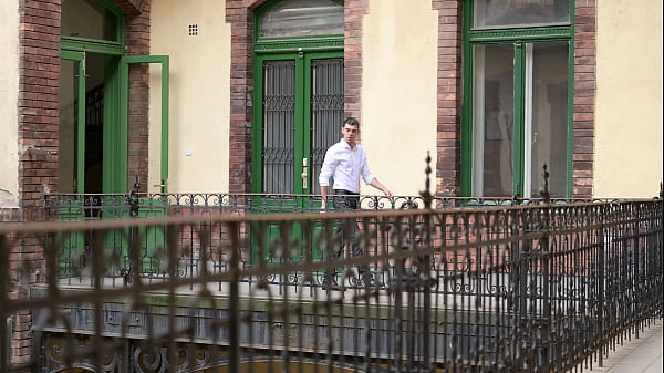 Sexy Blonde Real Estate Agent Ivy Rein Invites New Client For Anal GP2894