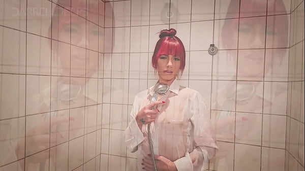 SHOWER SEX WITH BEAUTIFUL LATINA